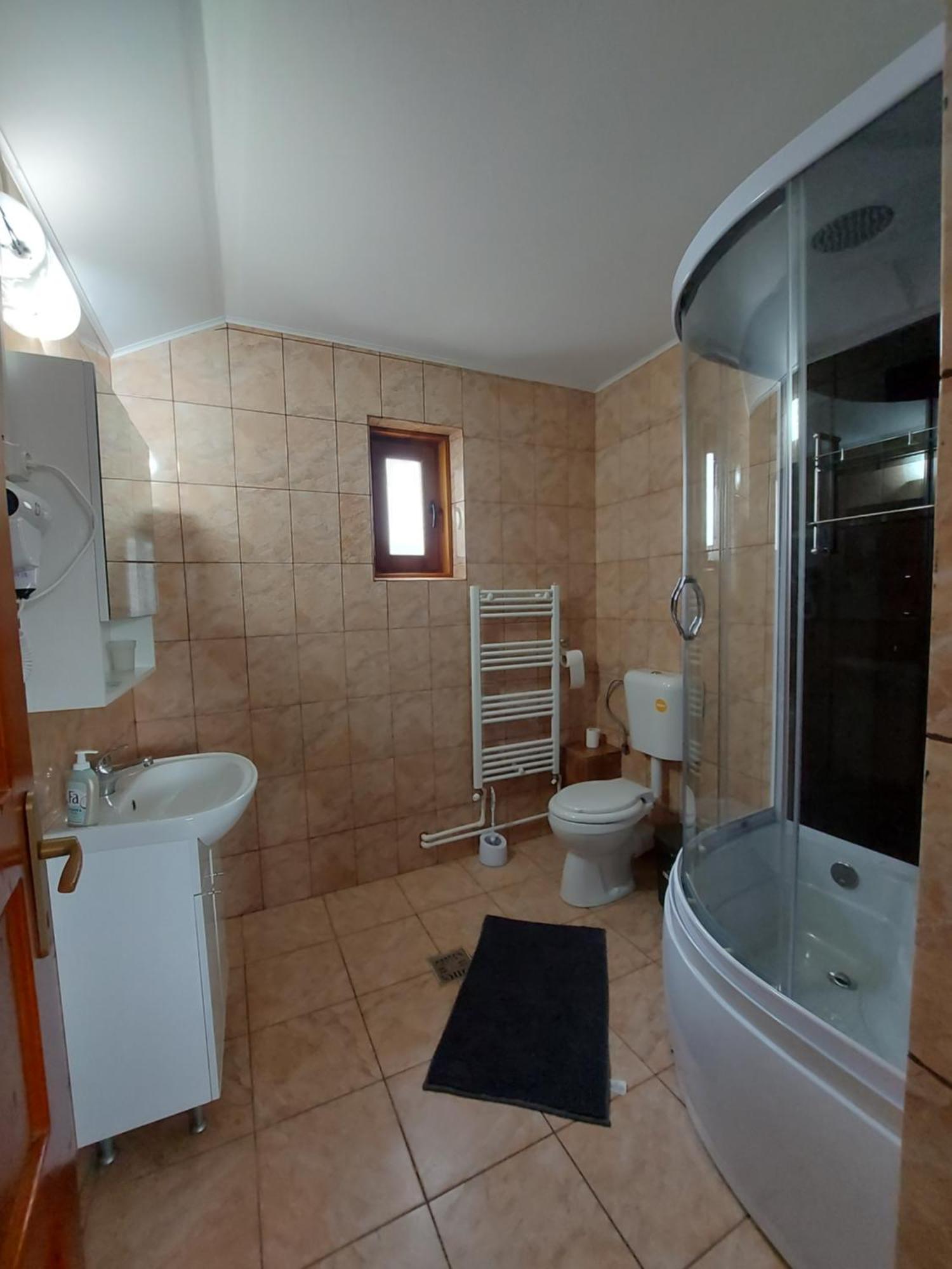 Villa Popas Turistic Terasa Europa Tîrgu Ocna Esterno foto